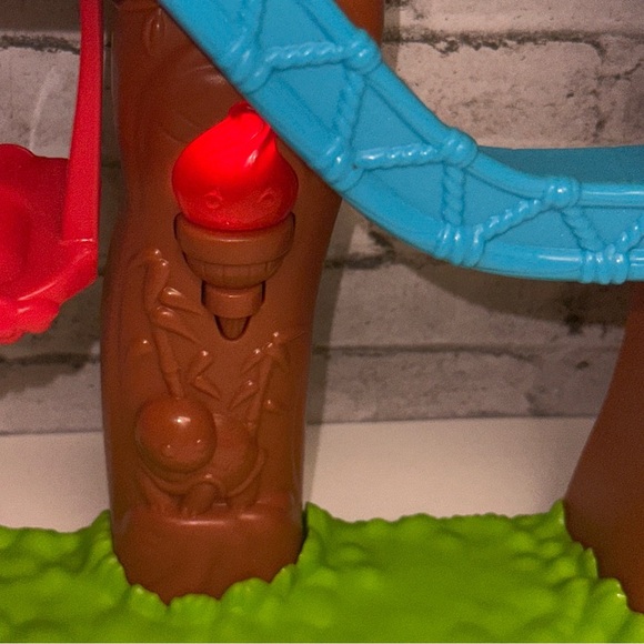 Kid Connection Zoo Play Set Light & Sound Replacement Tree House - Picture 9 of 13